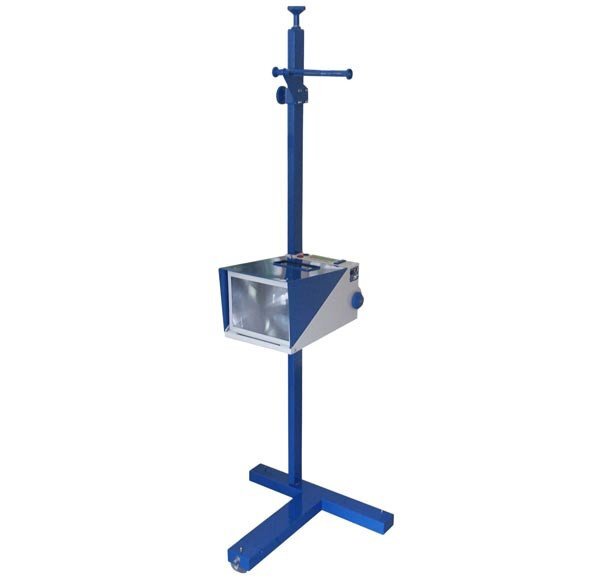 Измеритель параметров света фар автотранспортных средств ИПФ-01