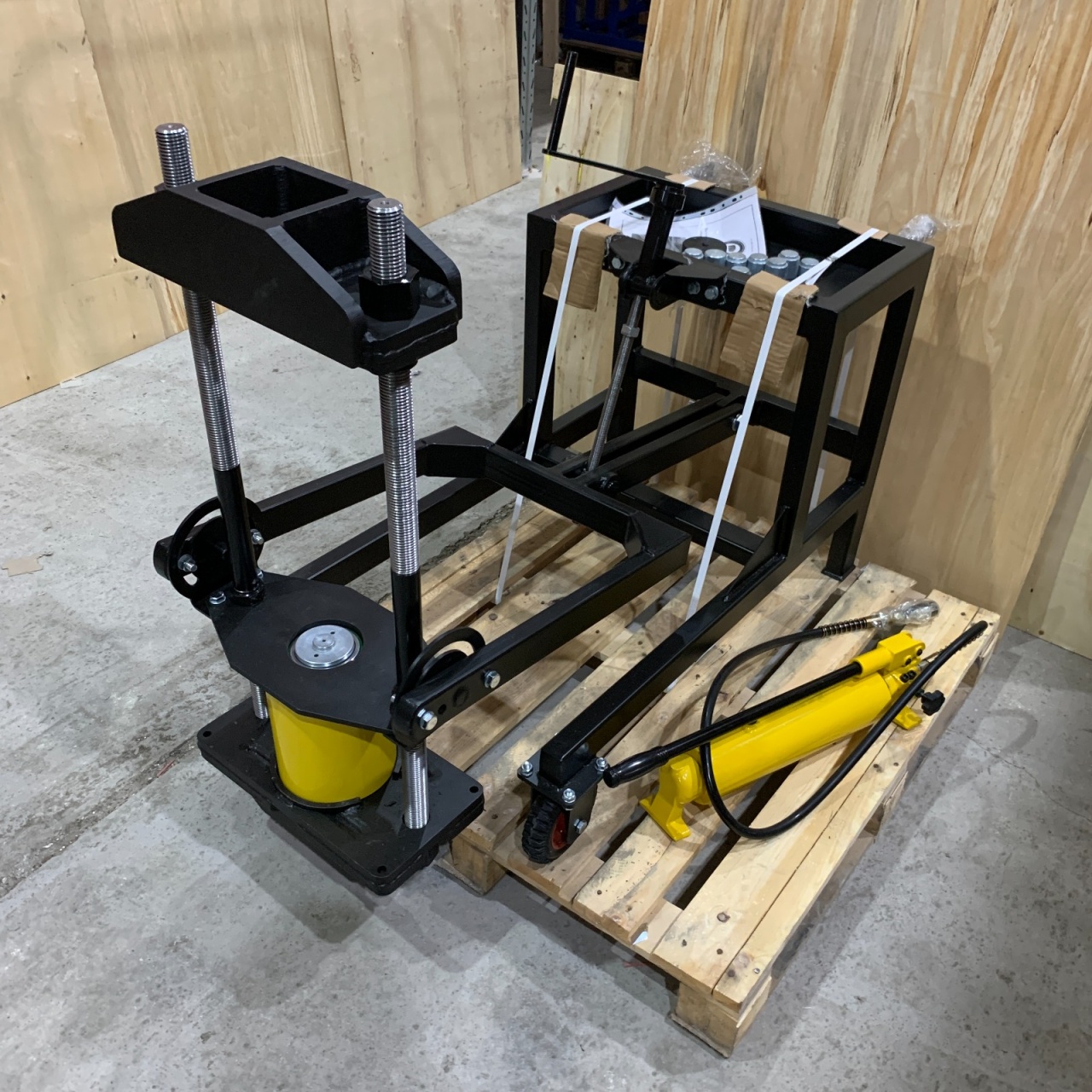 Выпрессовщики шкворней гидравлические (на тележке)