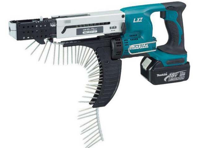 Аккум. шуруповерт MAKITA LXT DFR 750 RFE в чем.
