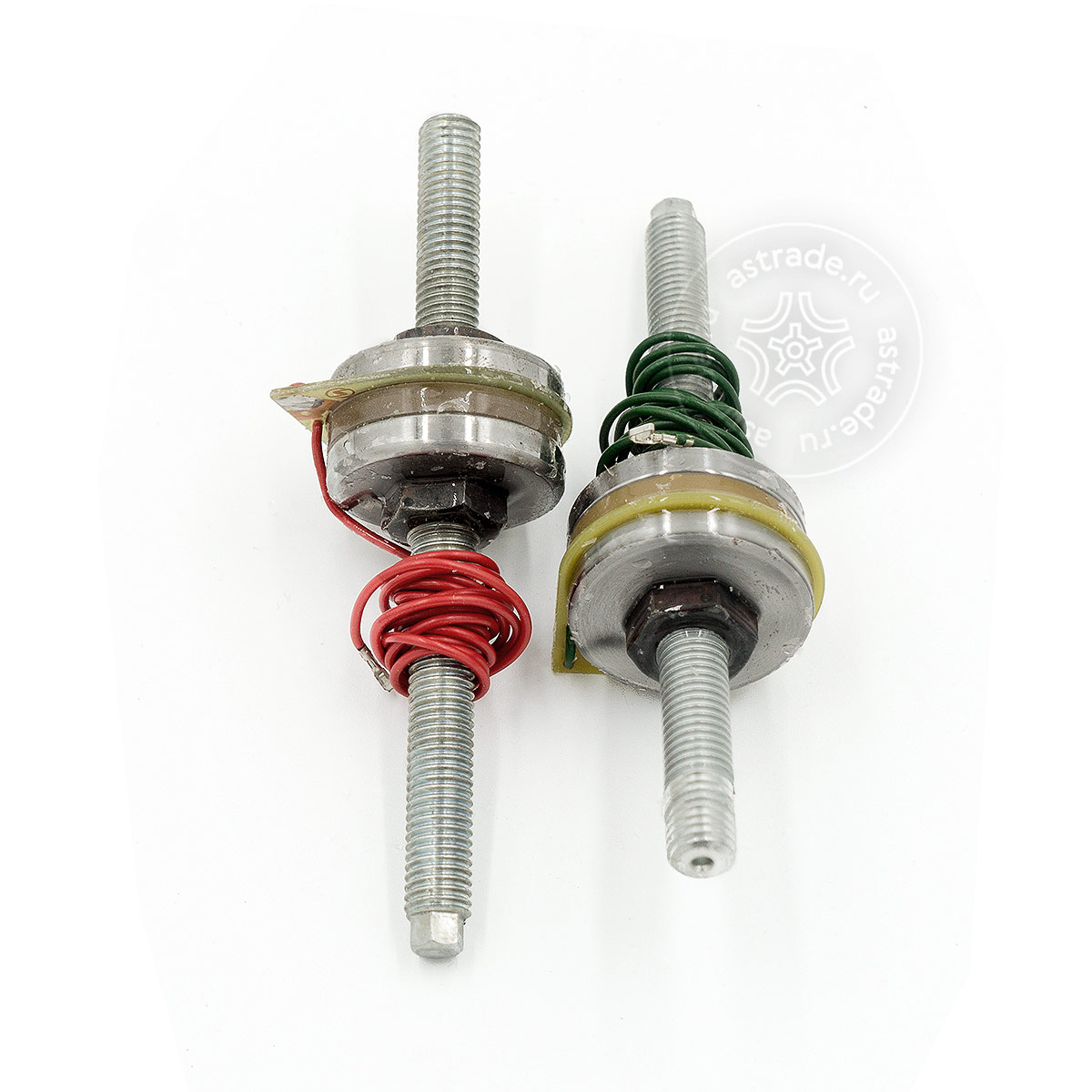 Шпилька в сборе  запчасти КС210.320.00