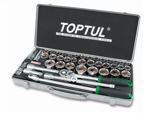 Набор головок 1/2" 8-32мм 43предм. 6гр. метал.кейс (GCAD4303)